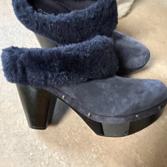 Rockport adiPRENE Faux Fur Clog Heels Navy Women’s - Picture 2 of 5